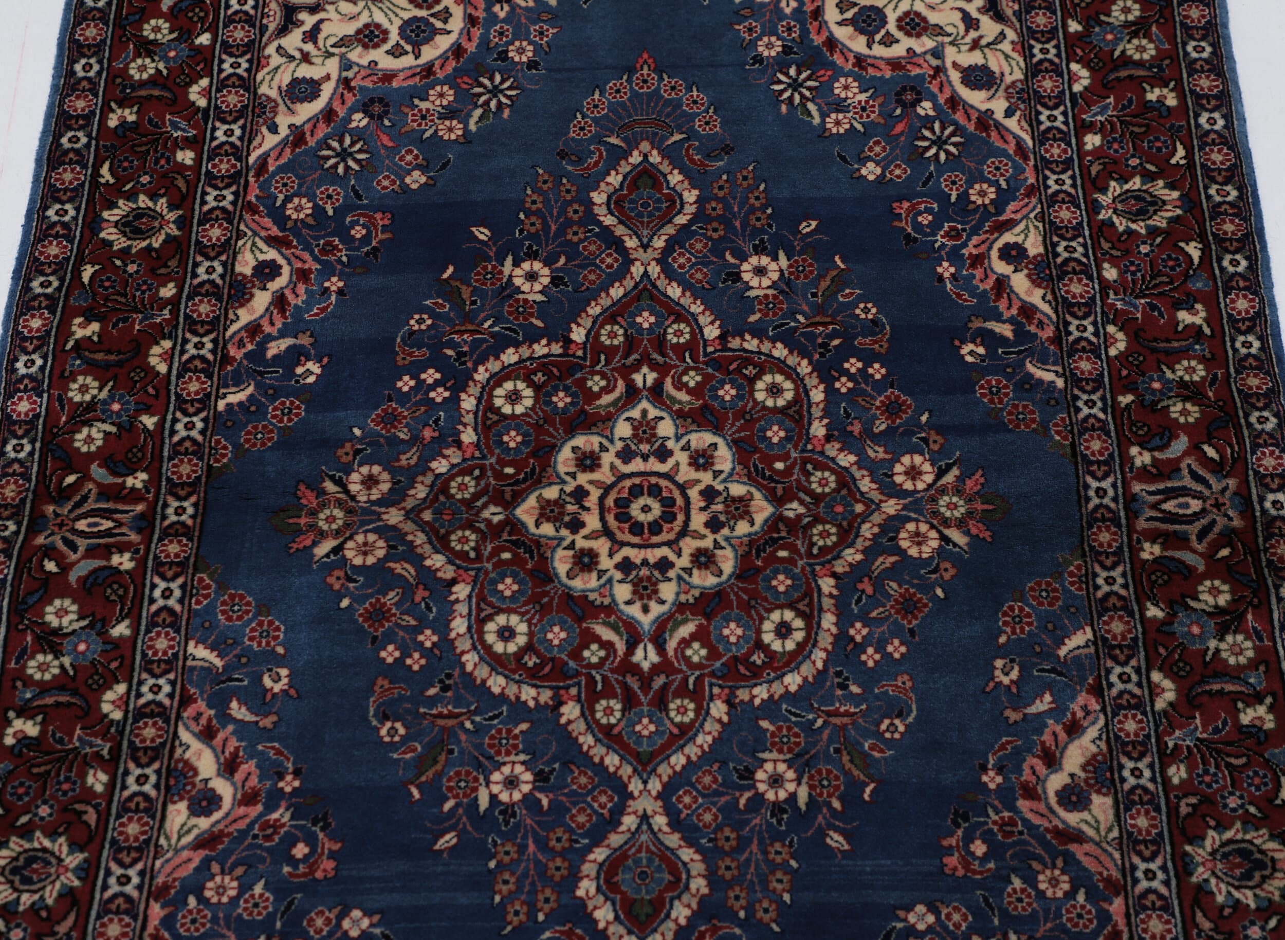 3’3″ x 4’9″ Hamadan Authentic Persian Rug - thumbnail 2