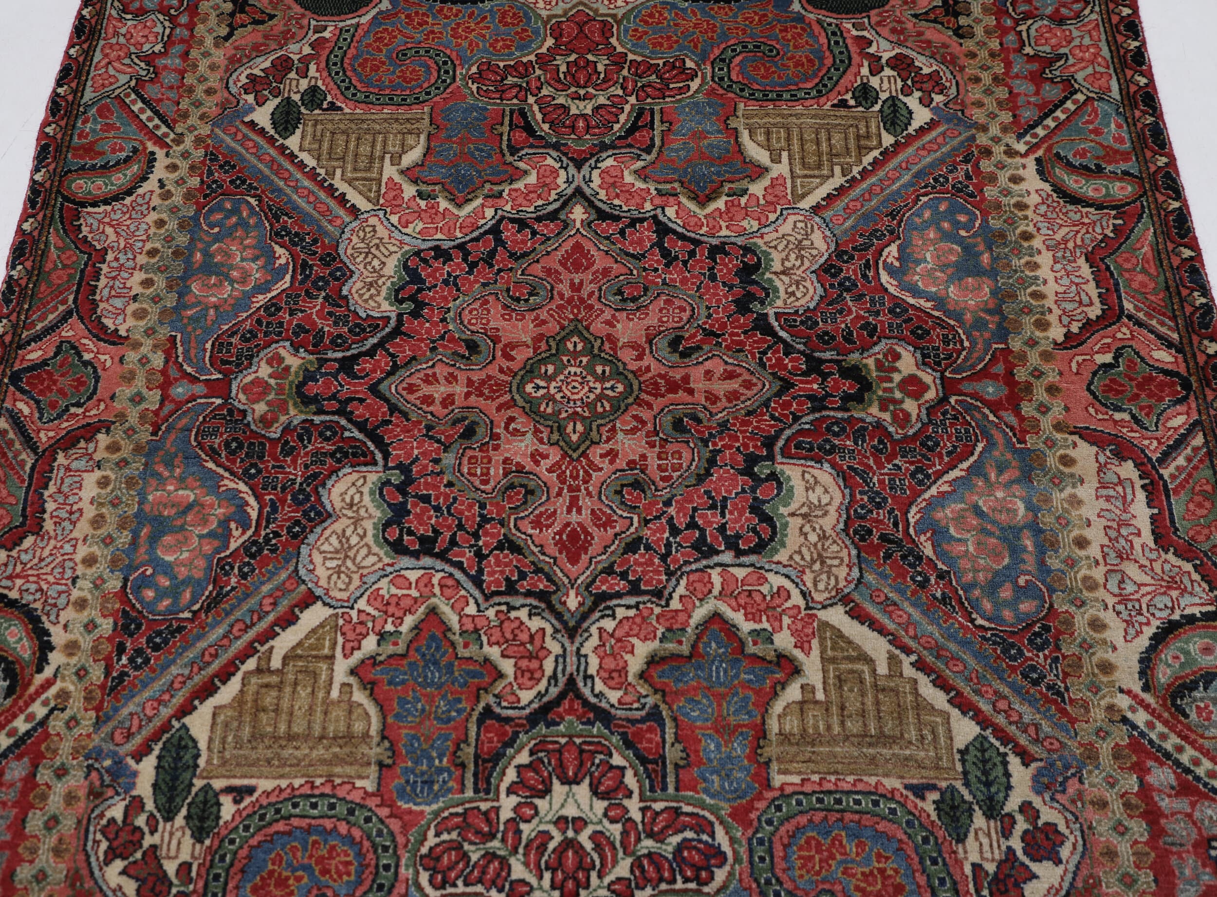 4’3″ x 6’8″ Sarouk Authentic Persian Rug - thumbnail 2
