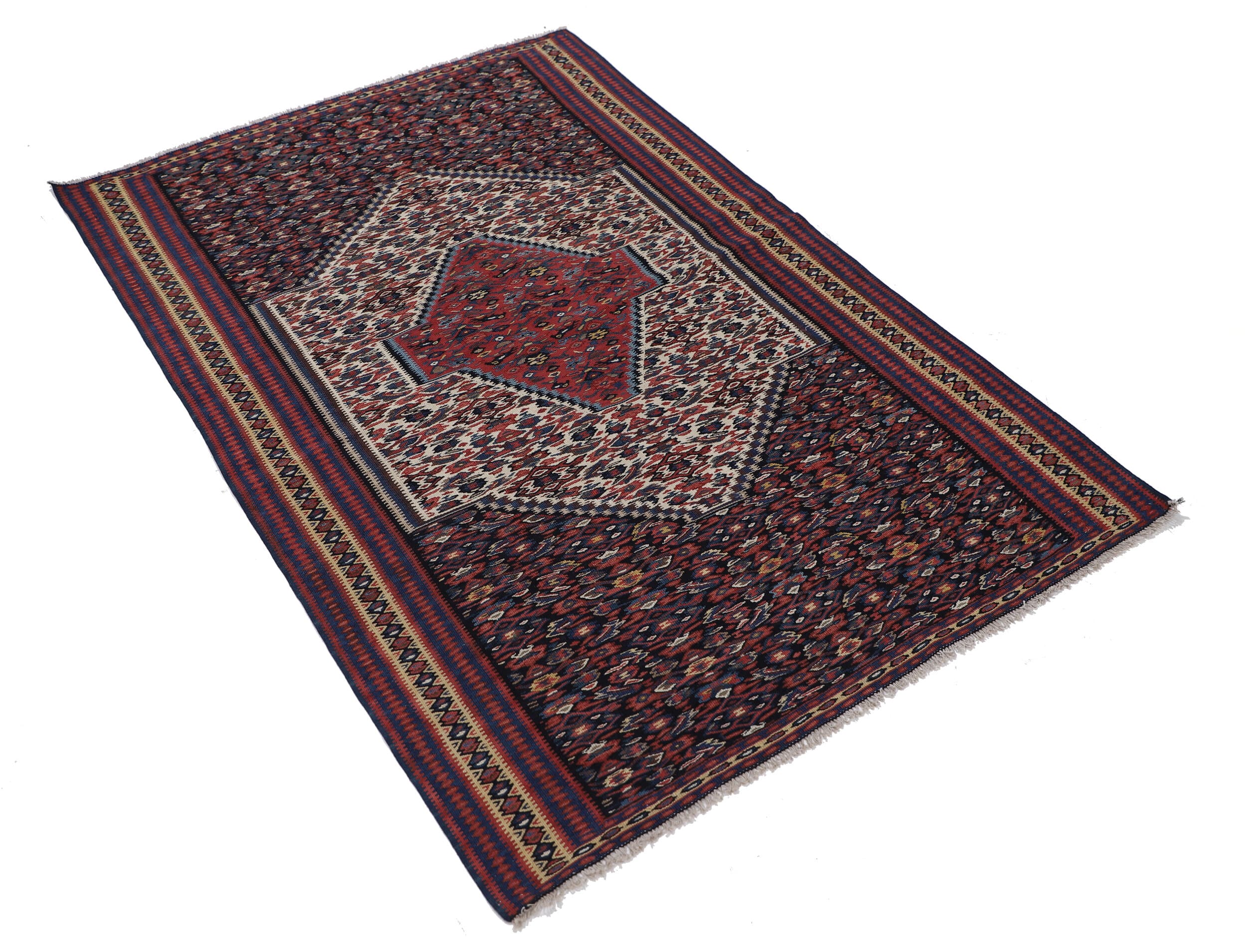 3’5″ x5’2″ Senneh Authentic Persian Kilim - thumbnail 3