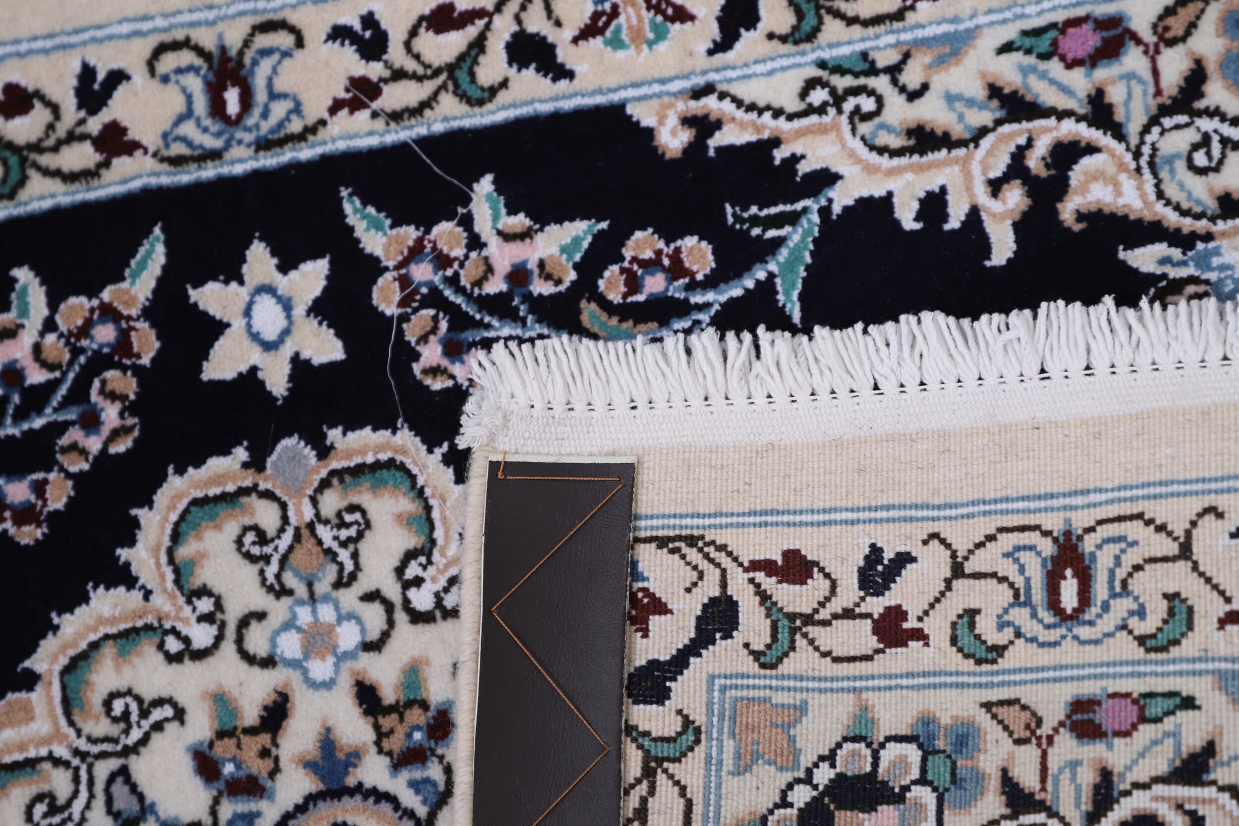 Nain 2′ x 3′ Authentic Persian Rug - thumbnail 4