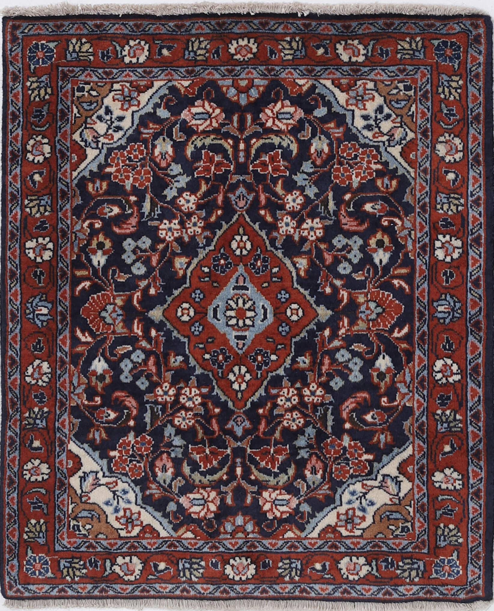 2’2″ x 2’8″ Sarouk Persian  Authentic Rug