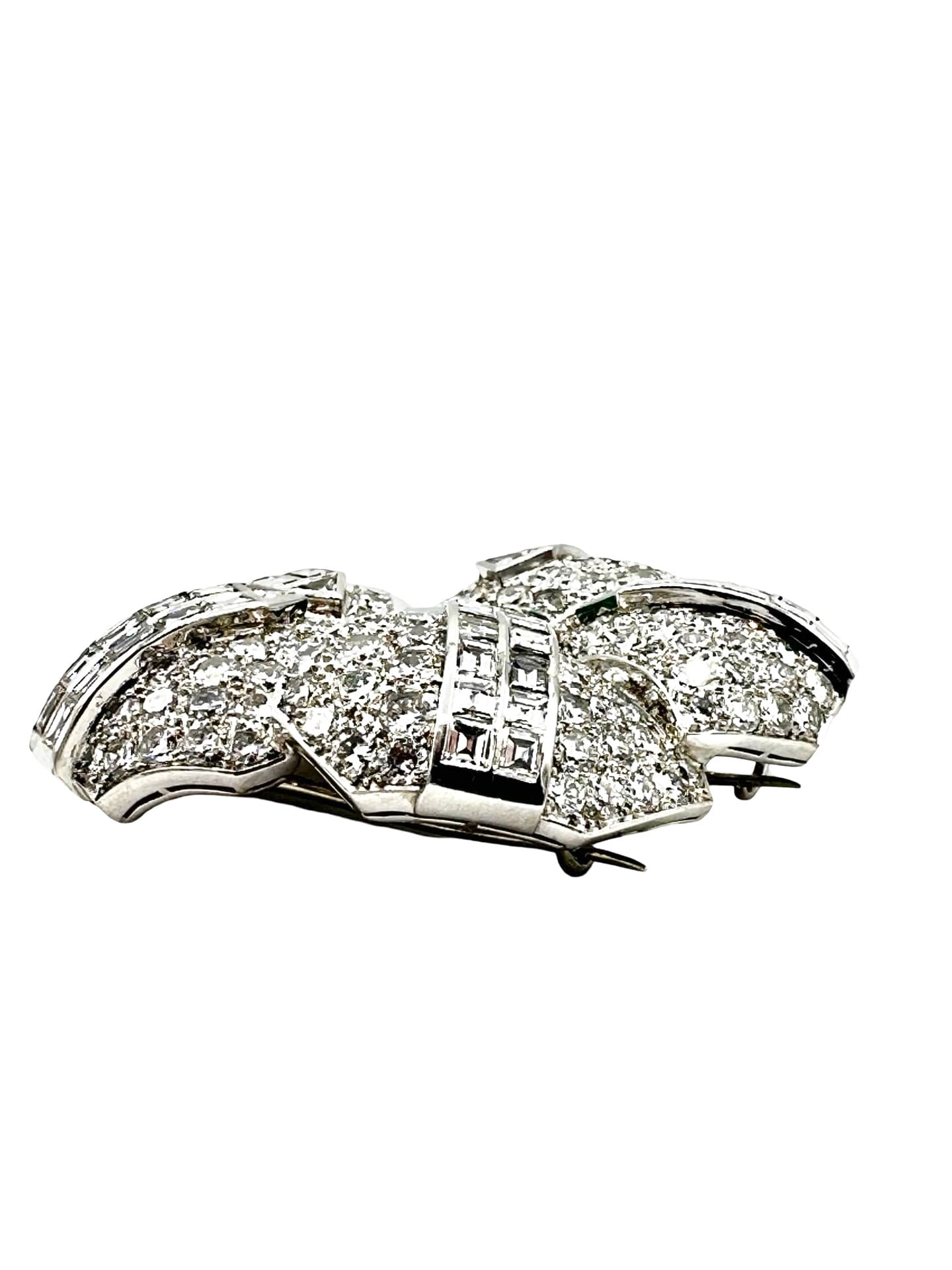 3.19 Carat Emerald & 15.45 Carats in Diamond Platinum Brooch - thumbnail 8