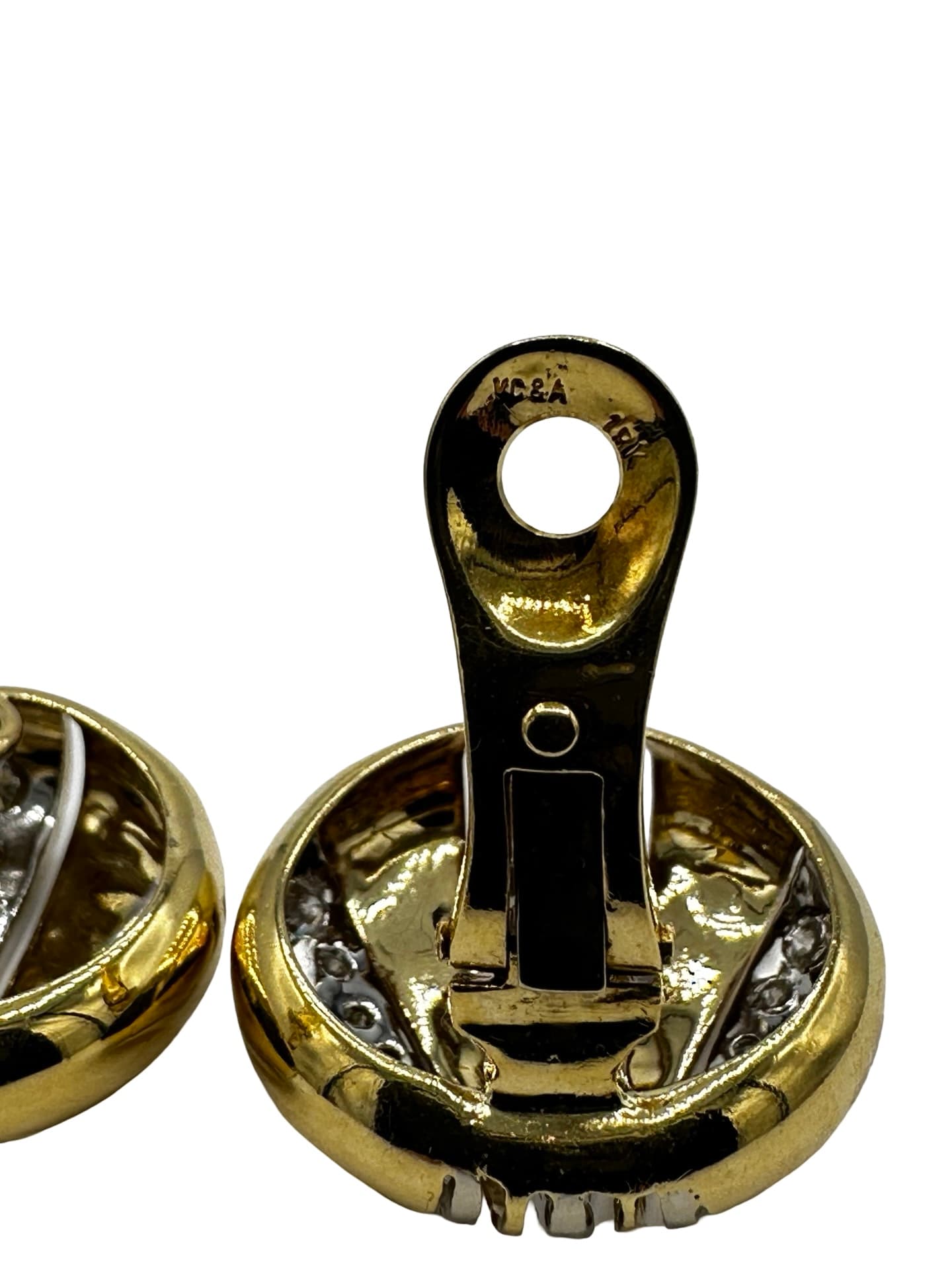 Van Cleef & Arpels 1.60 Carat Diamond and 18K Yellow Gold Button Earrings - thumbnail 8