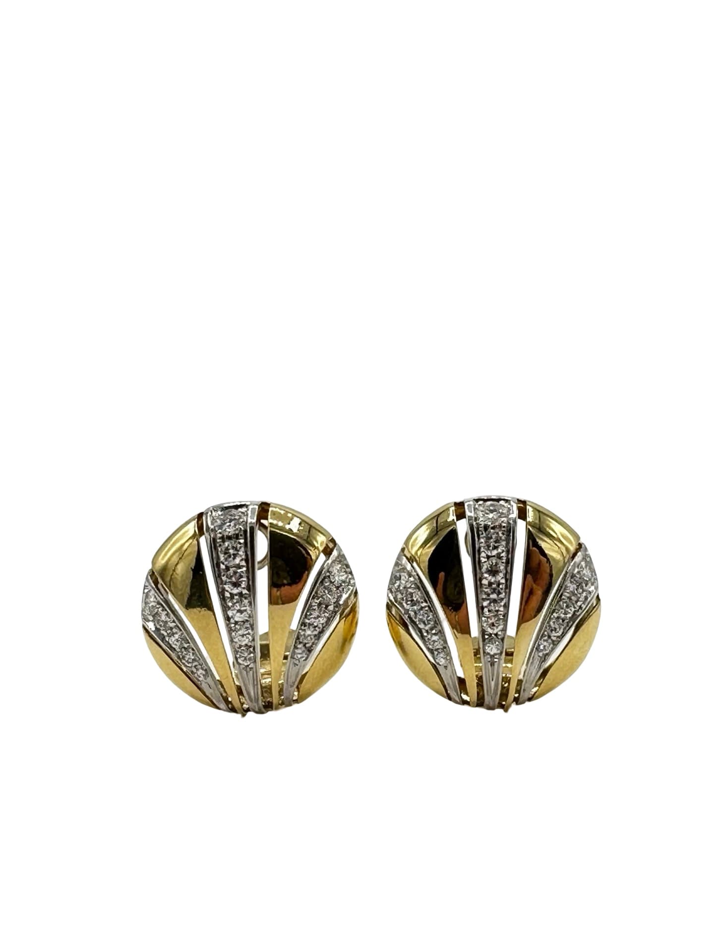 Van Cleef & Arpels 1.60 Carat Diamond and 18K Yellow Gold Button Earrings - thumbnail 6