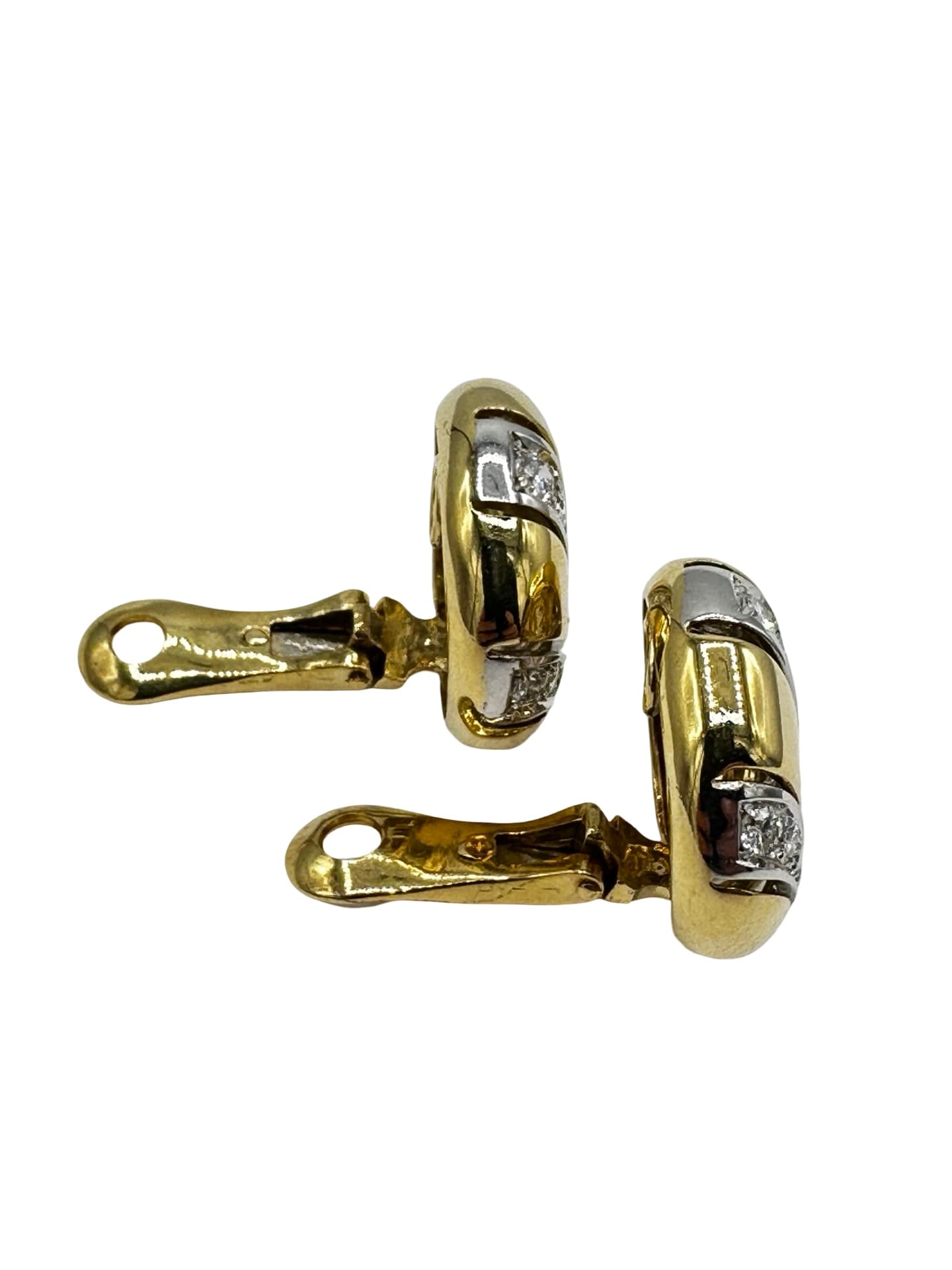 Van Cleef & Arpels 1.60 Carat Diamond and 18K Yellow Gold Button Earrings - thumbnail 4