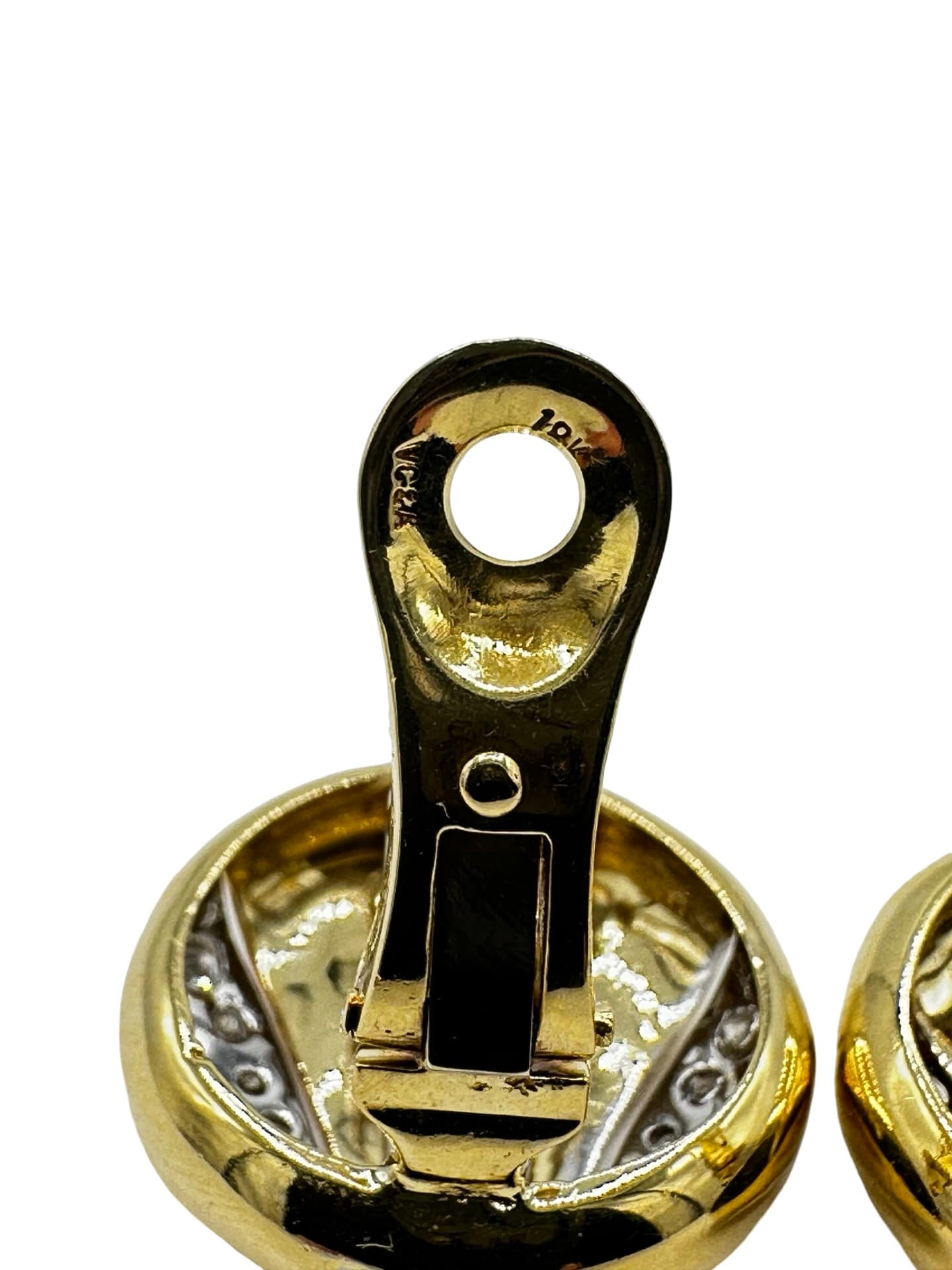 Van Cleef & Arpels 1.60 Carat Diamond and 18K Yellow Gold Button Earrings - thumbnail 9