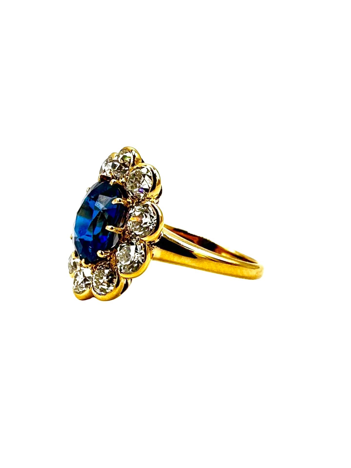 2.84 Carat Natural Cushion Sapphire and Diamond Gold Cocktail Ring - thumbnail 4