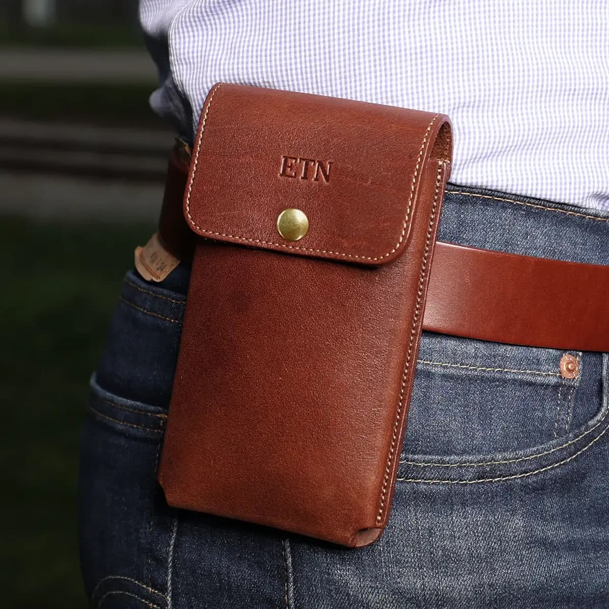 No. 60 Leather Phone Holster – Vintage Brown