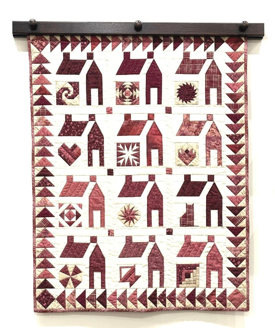 Traditional Quilt  Keeper