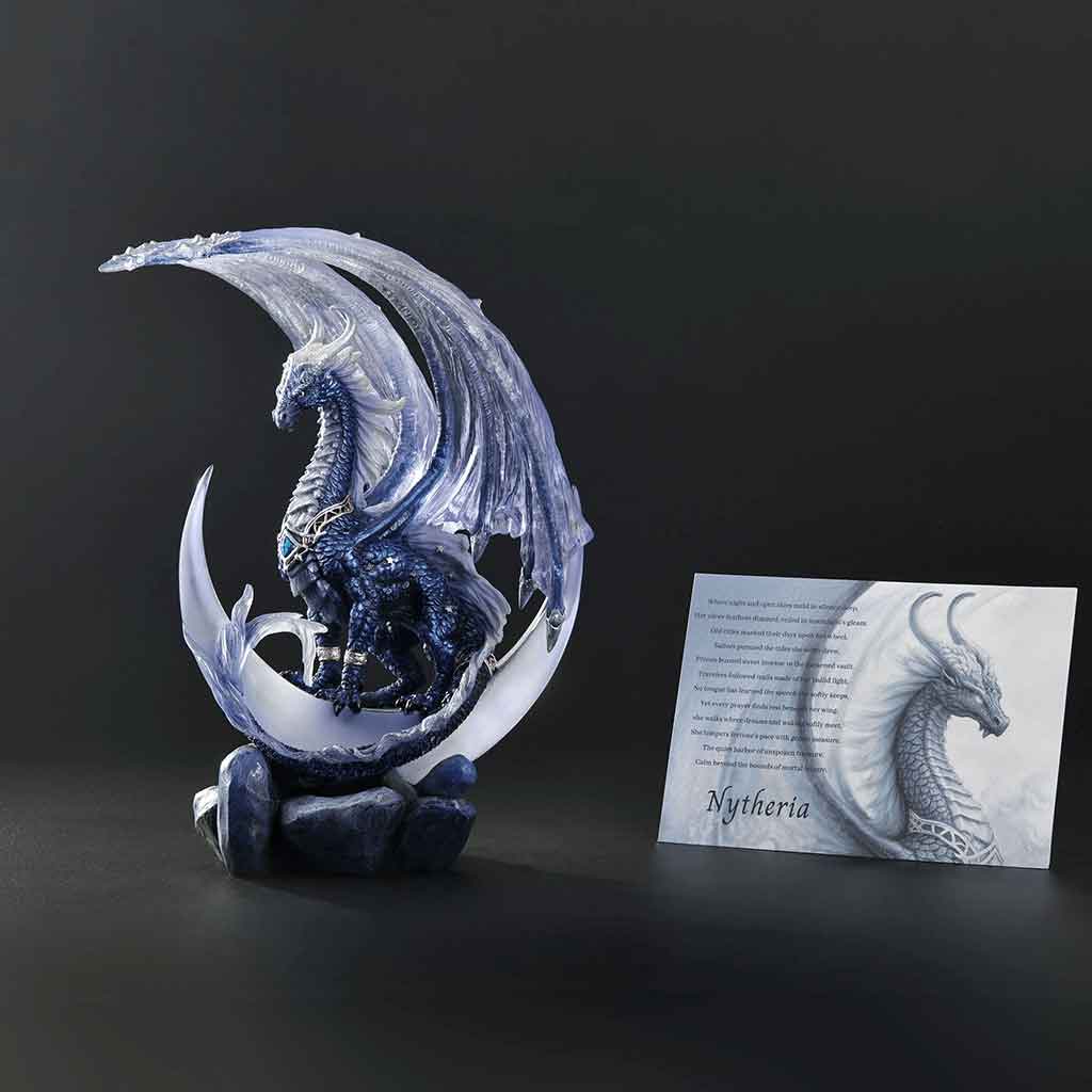 Nytheria Lunaris Seeker Dragon Statue - thumbnail 7
