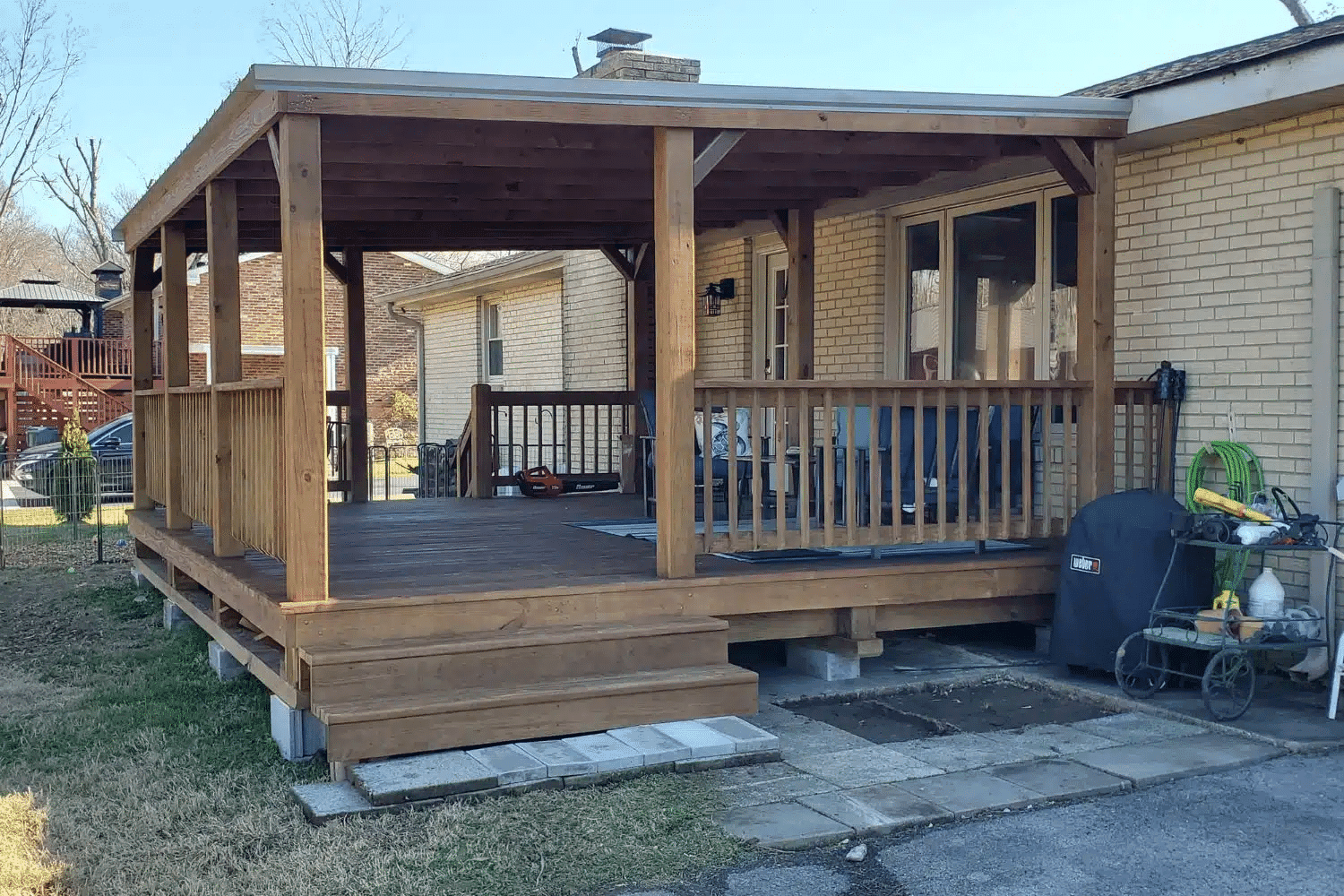 16×20 House Deck