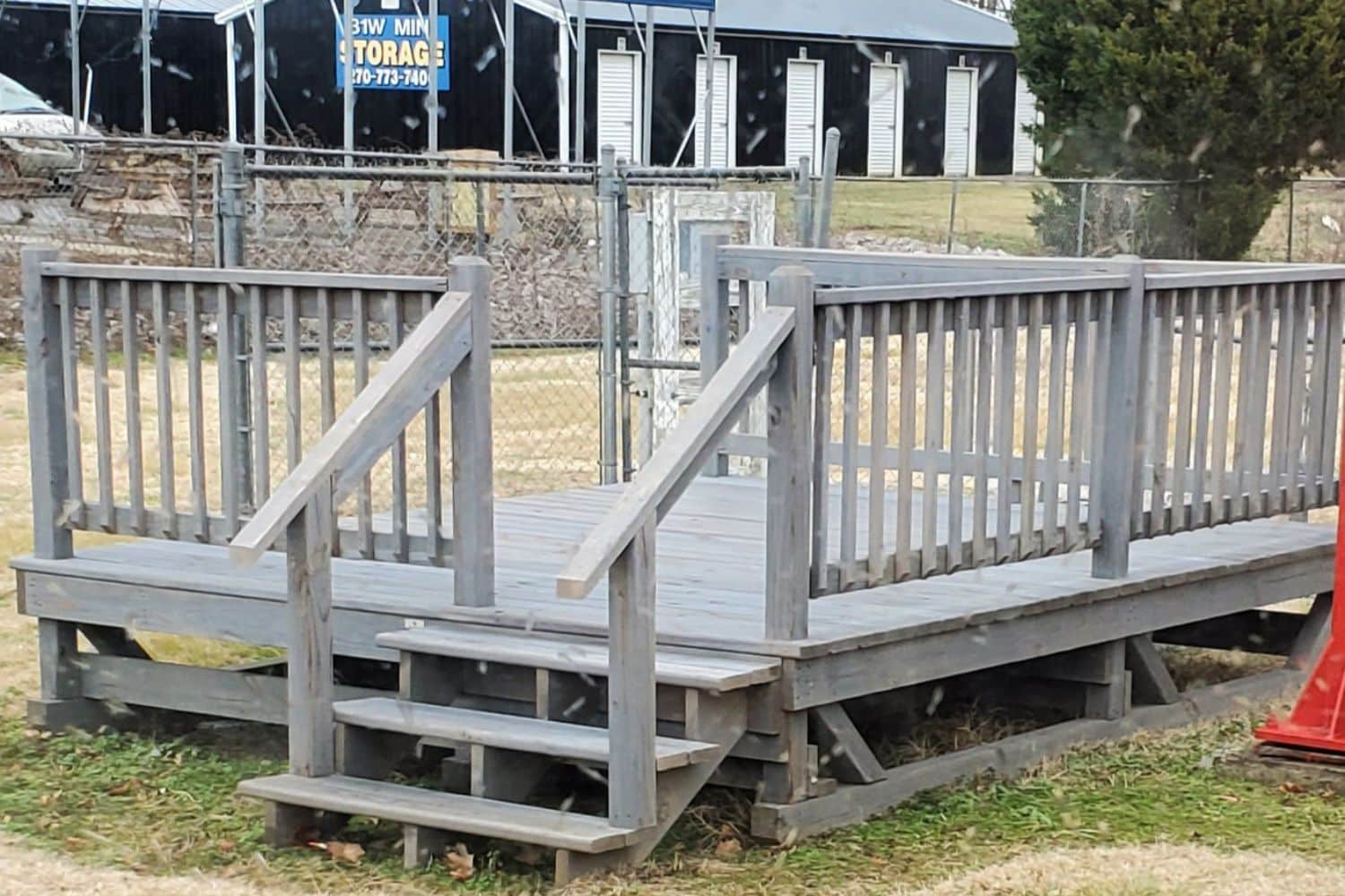 10×12 Portable Deck