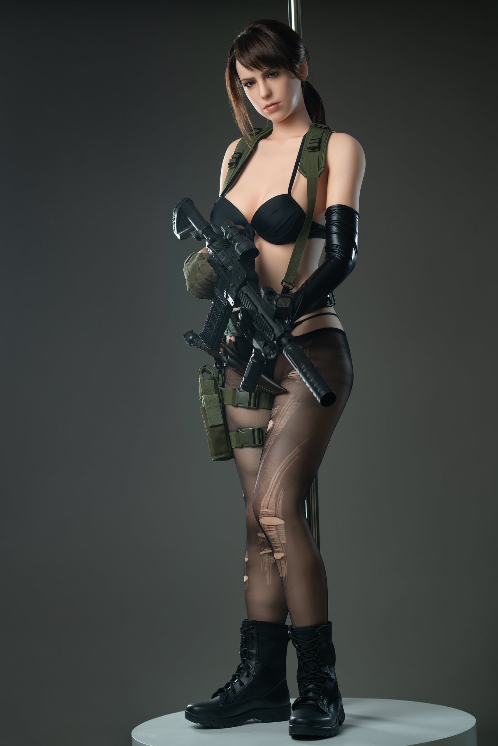 Quiet’s outfit - thumbnail 3