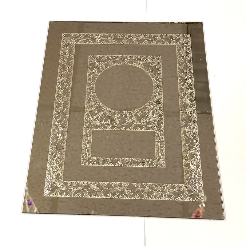 M9126 – Bronze Mirror 9″ x 12″ Rectangle with Center Circle/Rectangle
