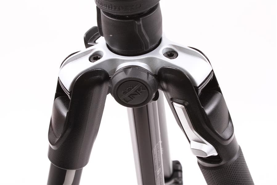 Used Manfrotto Befree 3-Way Live Advanced Tripod - thumbnail 3