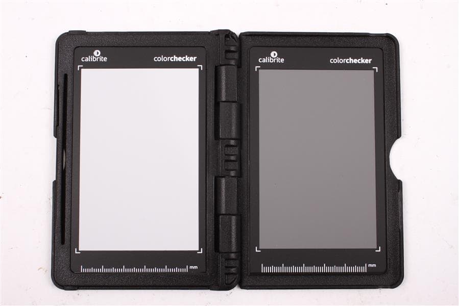 Used Calibrite ColorChecker Passport Photo 2 (CCPP2) - thumbnail 3