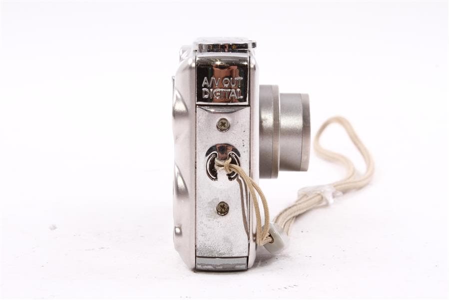 Used Canon PowerShot SD450 Elph Point &amp; Shoot Digital Camera - thumbnail 6