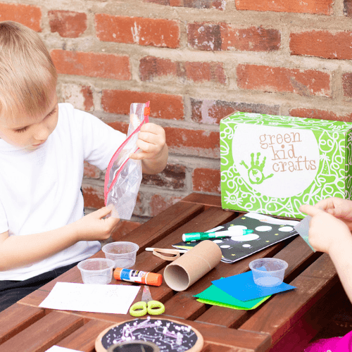 Discovery Science & Craft Subscription (Ages 5-10+) - thumbnail 2