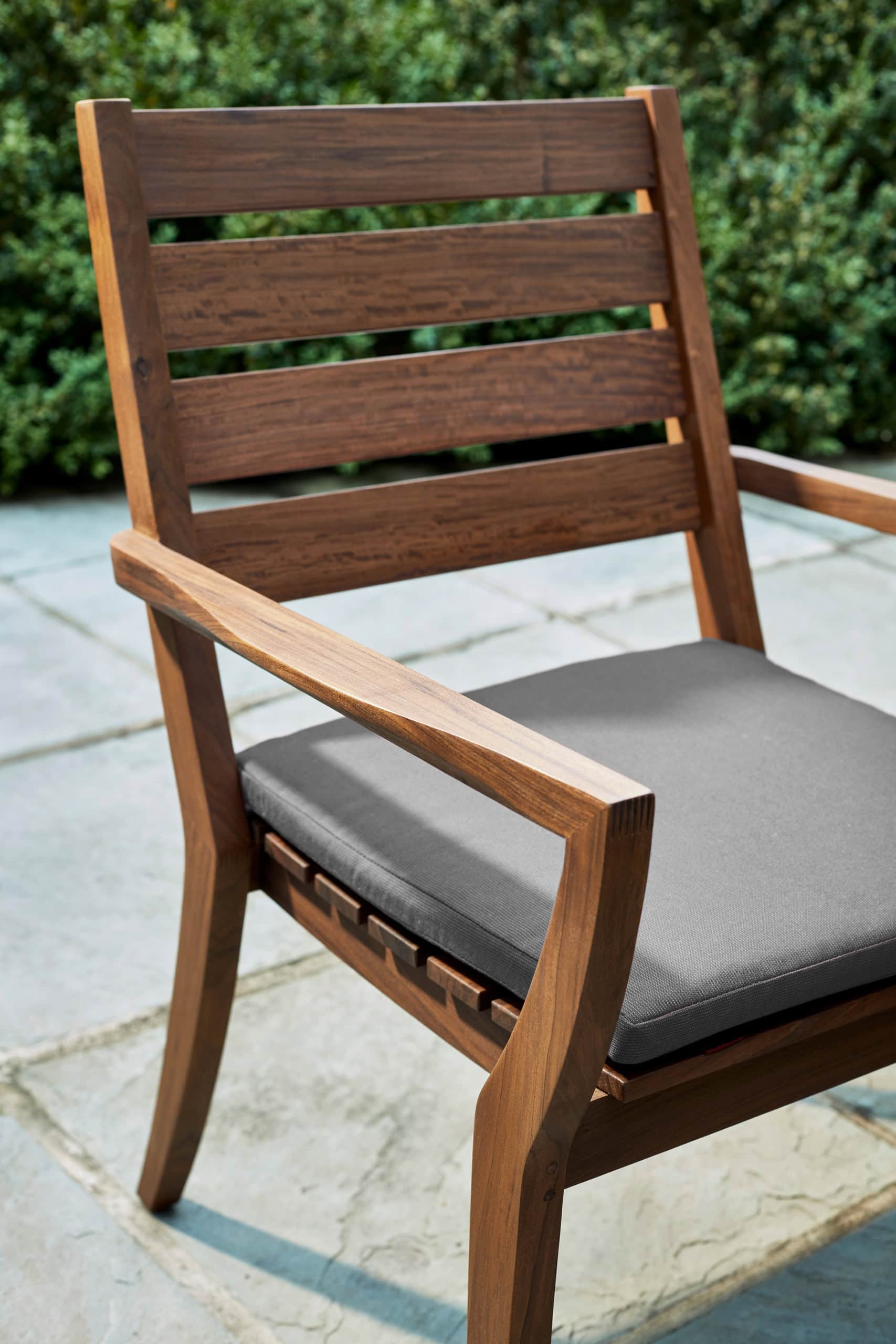 Laguna Stacking Arm Chair - thumbnail 3