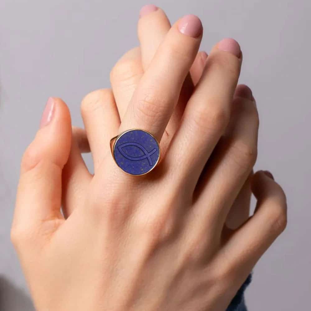 Lapis Lazuli and 18K Gold Signet ICHTHUS Ring - thumbnail 3