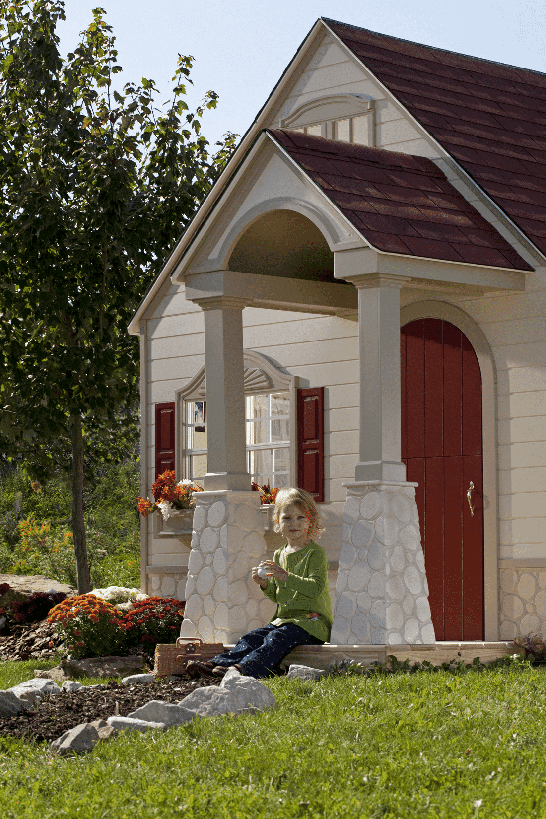 Storybook Bungalow - thumbnail 3