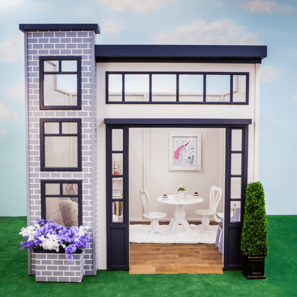 Uptown Apartment