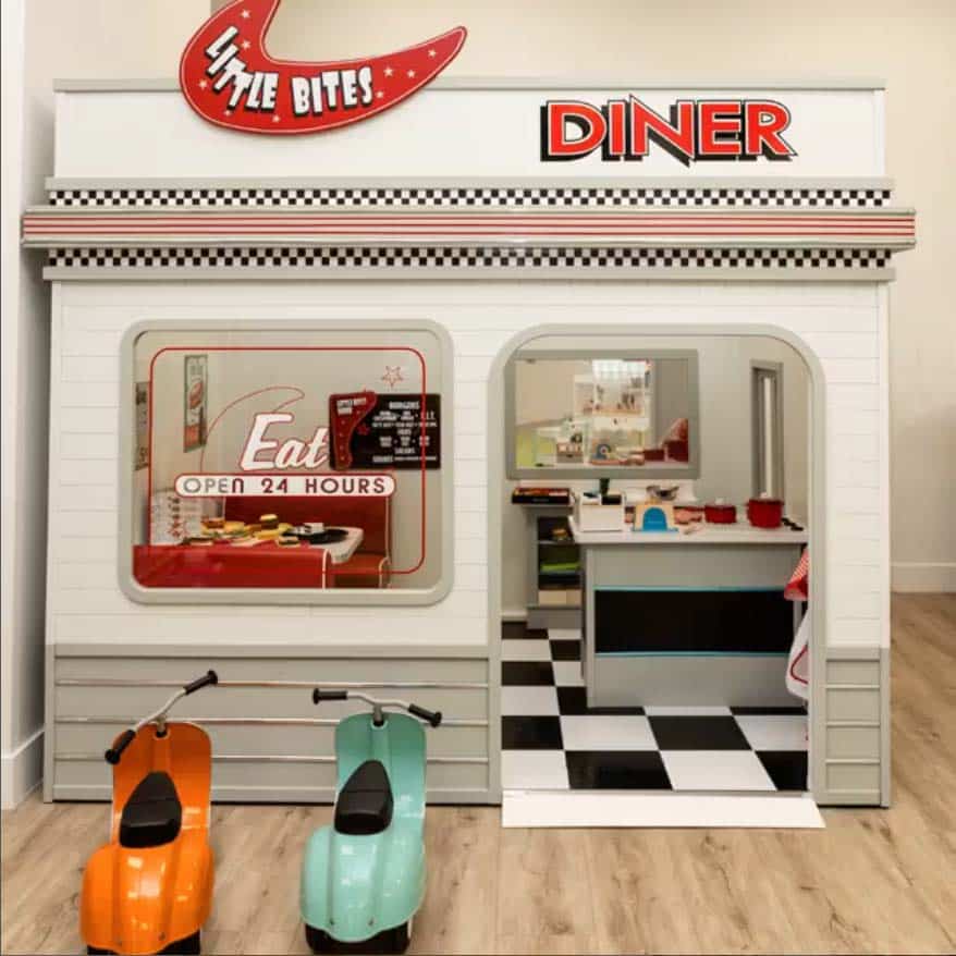 Main Street Diner - thumbnail 3
