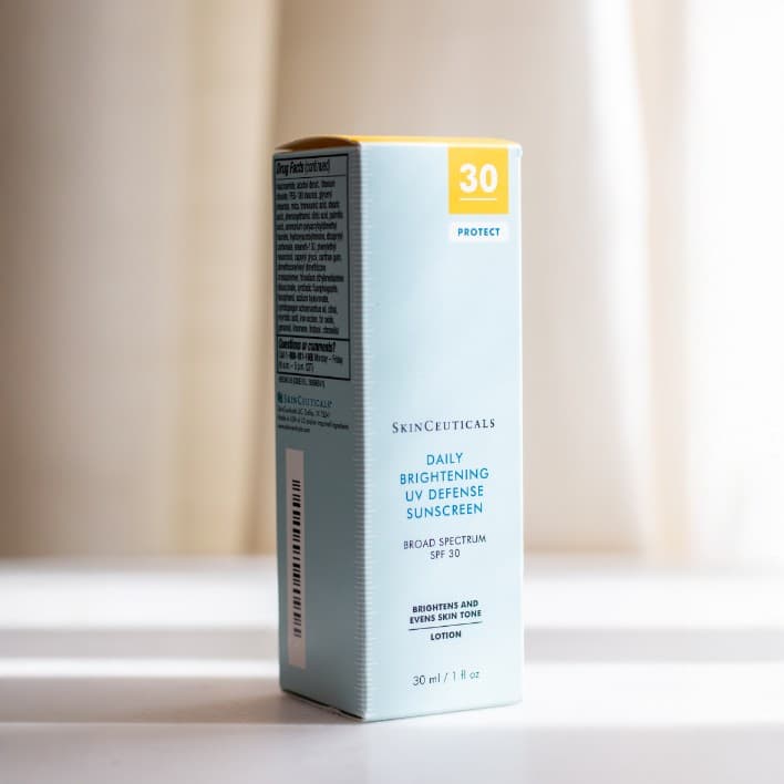 Daily Brightening UV Defense Sunscreen SPF 30