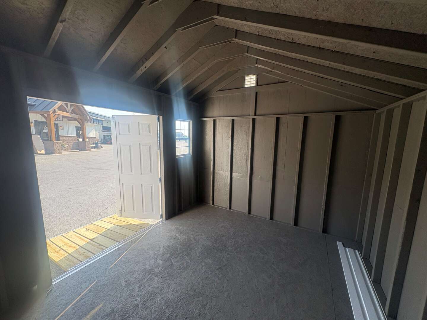 10 x 12 Refurbished Quaker - thumbnail 3