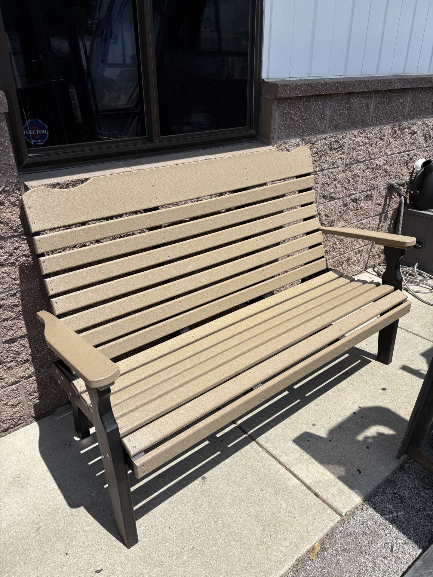 5′ Curve Back Bench