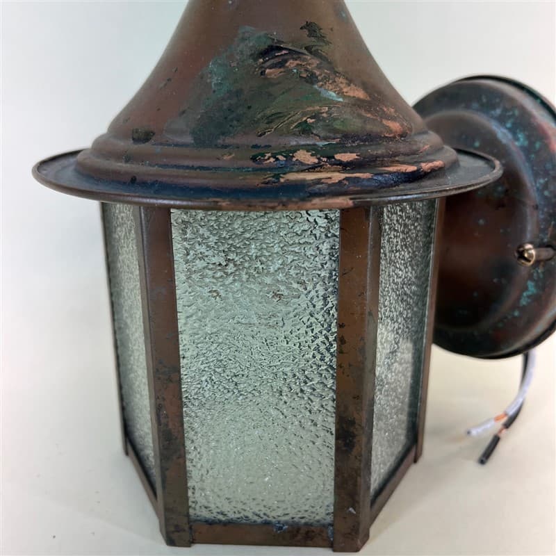 Petite copper outdoor wall sconce - thumbnail 4
