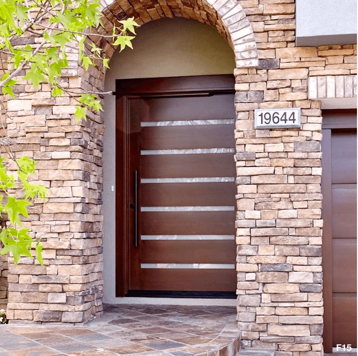 Lassen Pivoting Door - thumbnail 3