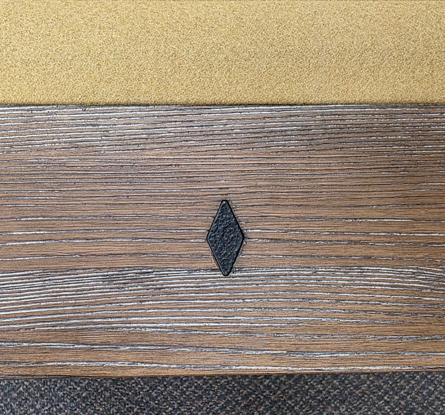 Knob Creek 8′ Pool Table - thumbnail 4