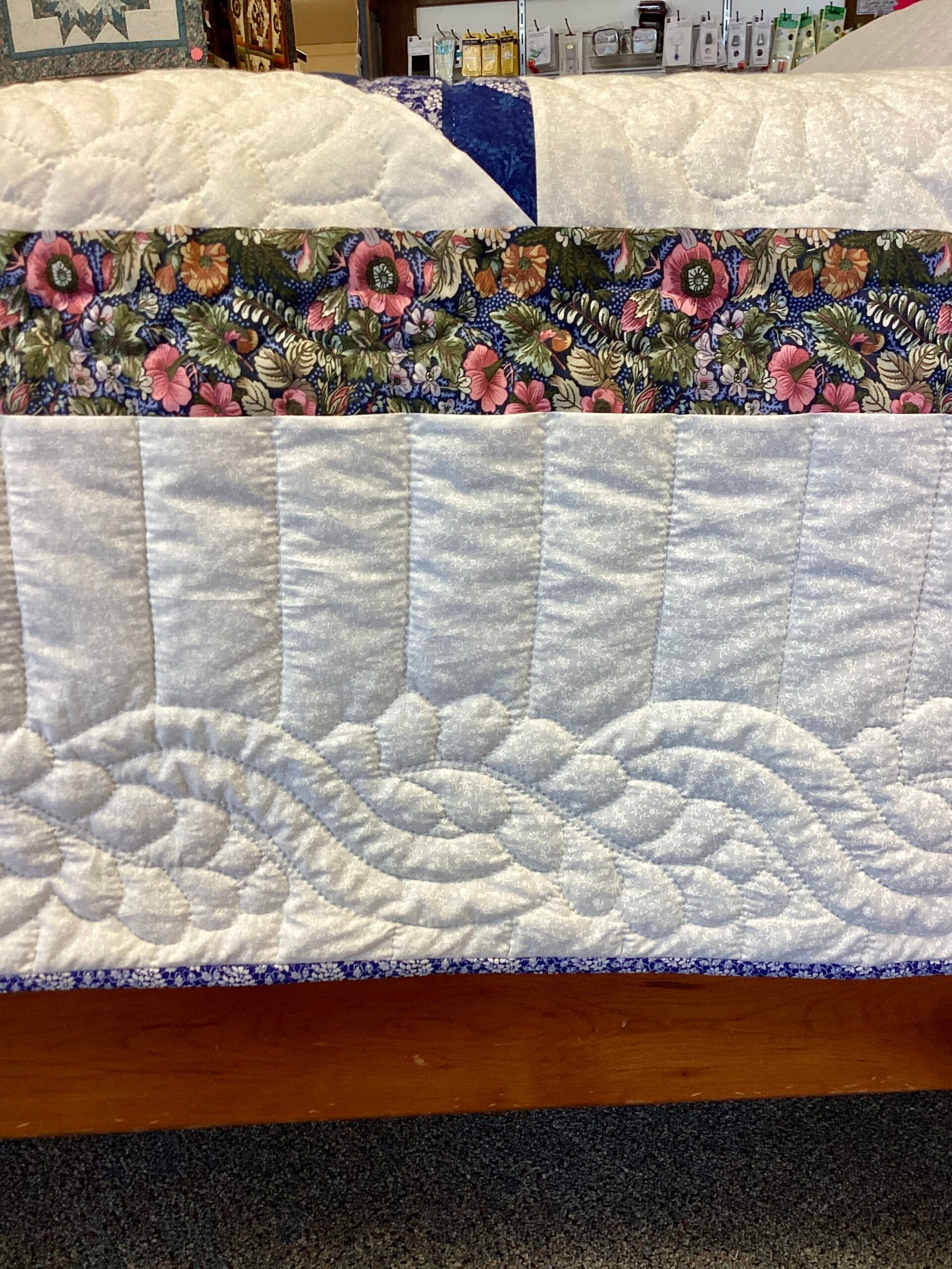 Red, White, and Blue Broken Star Quilt - thumbnail 4
