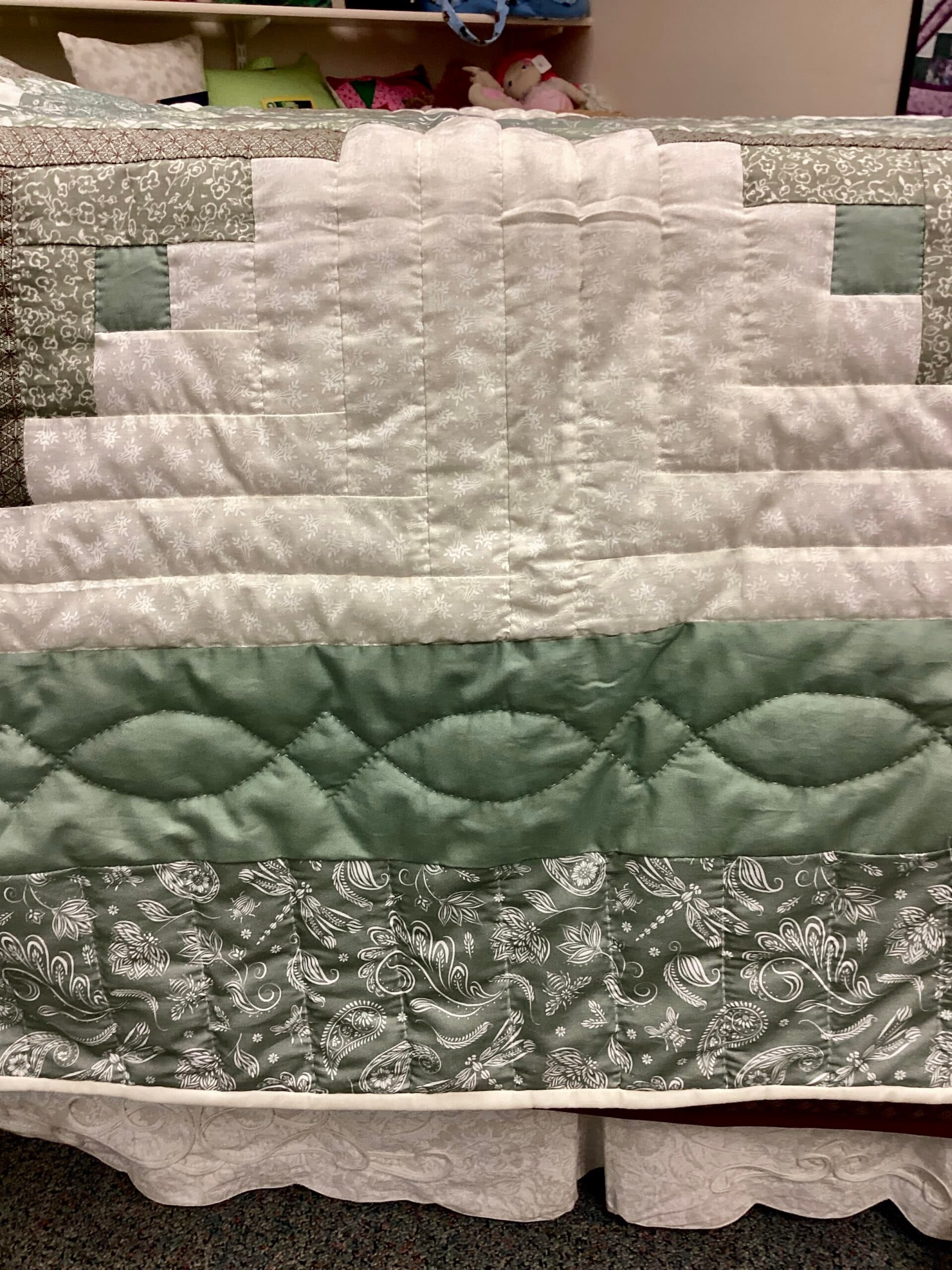 Green and White Log Cabin Star - thumbnail 3