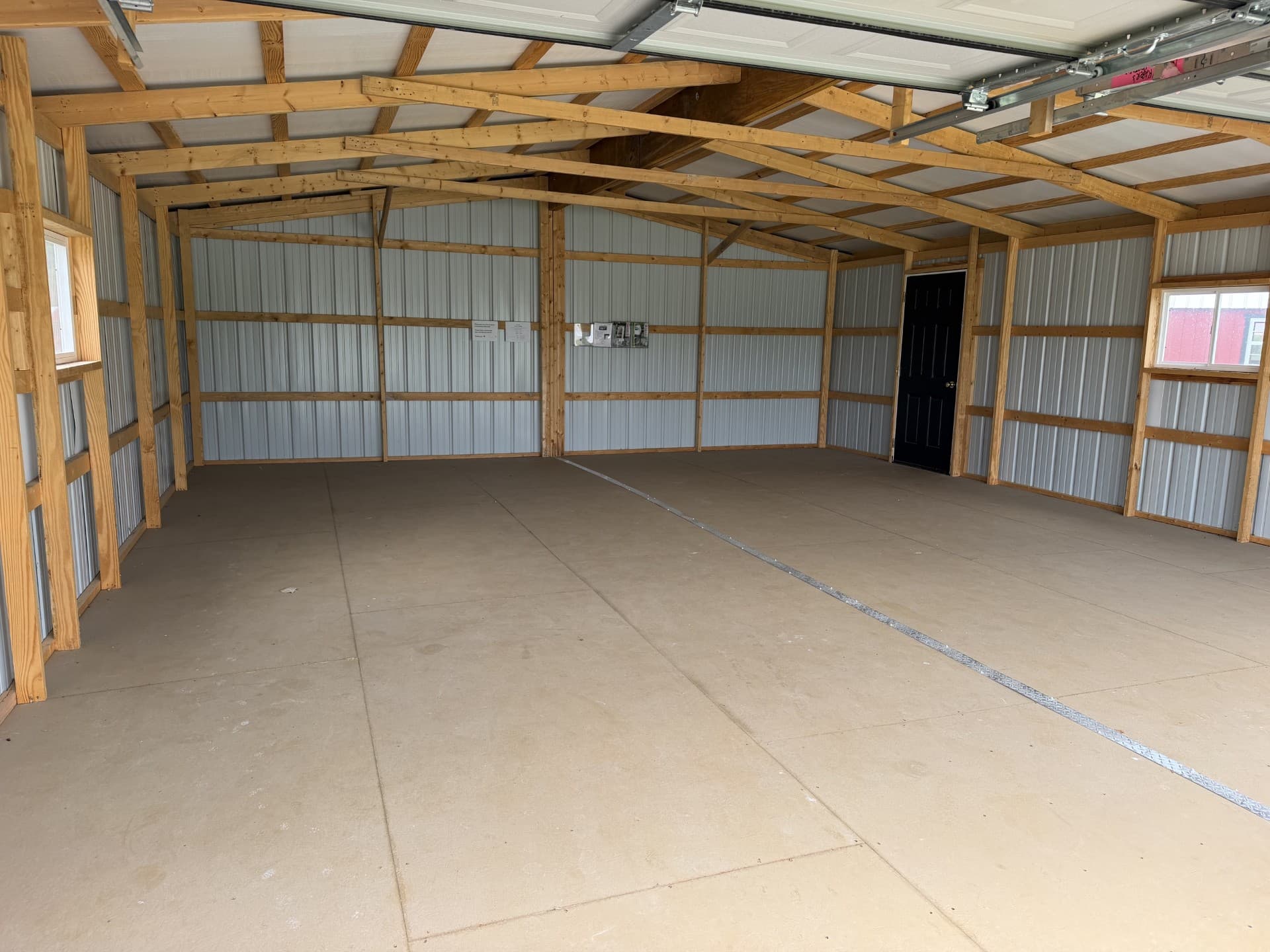 24 x 30 Two Car Garage - thumbnail 2