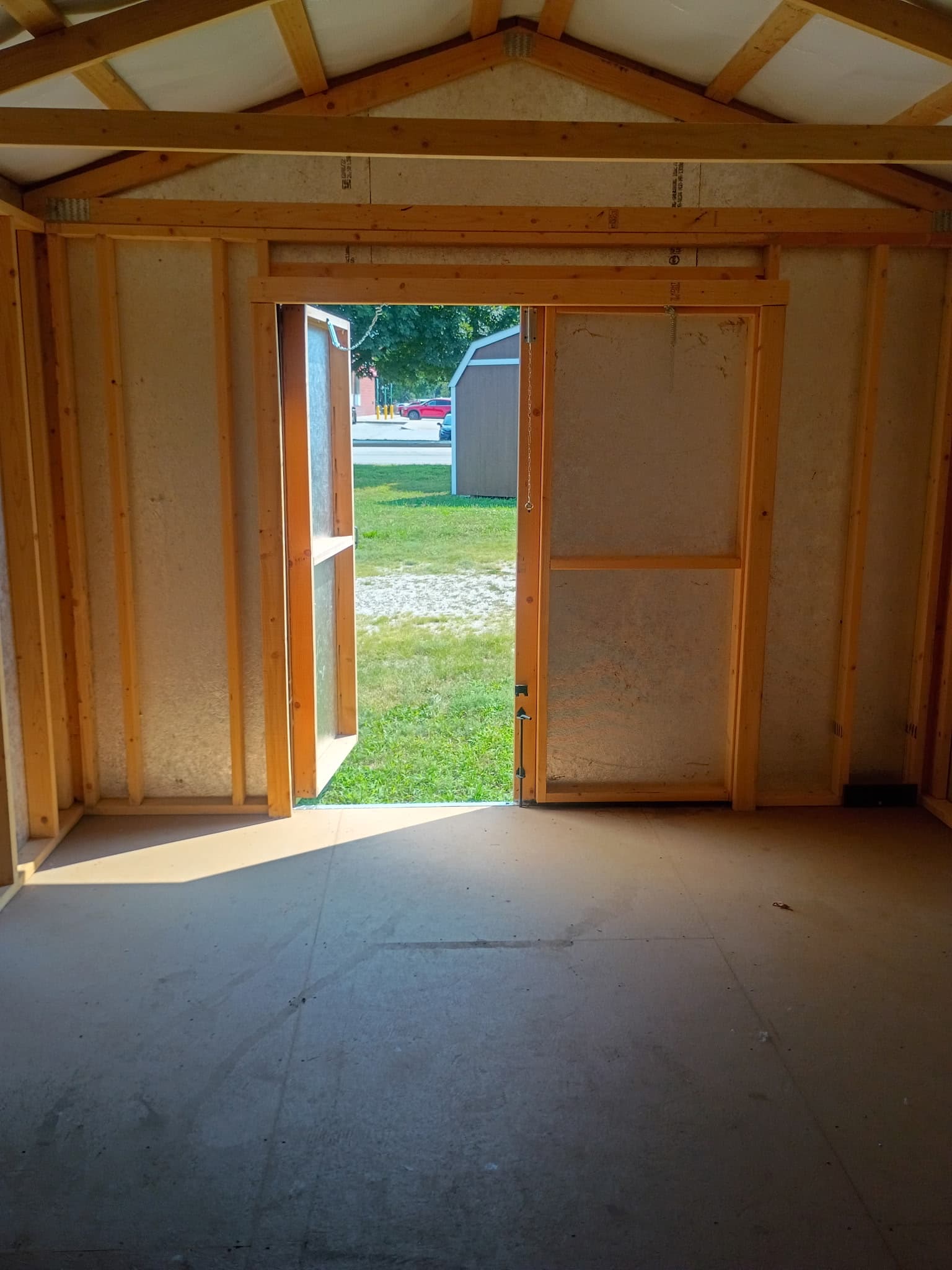 12×16 Painted Utility Shed - thumbnail 2