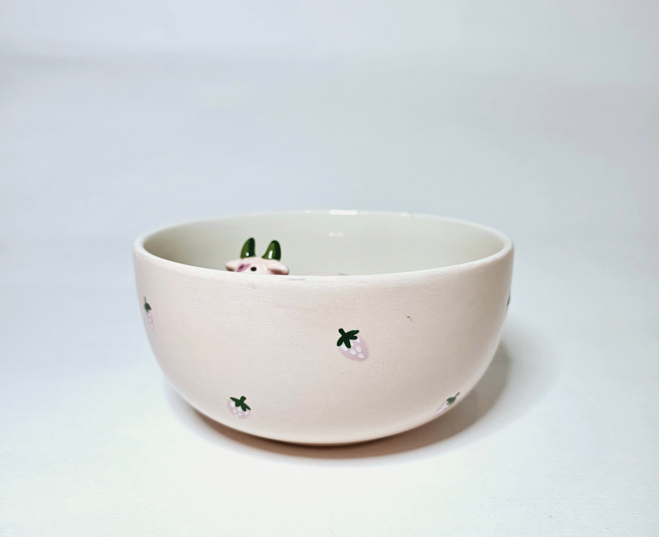 Strawberry Cow Bowl - thumbnail 2