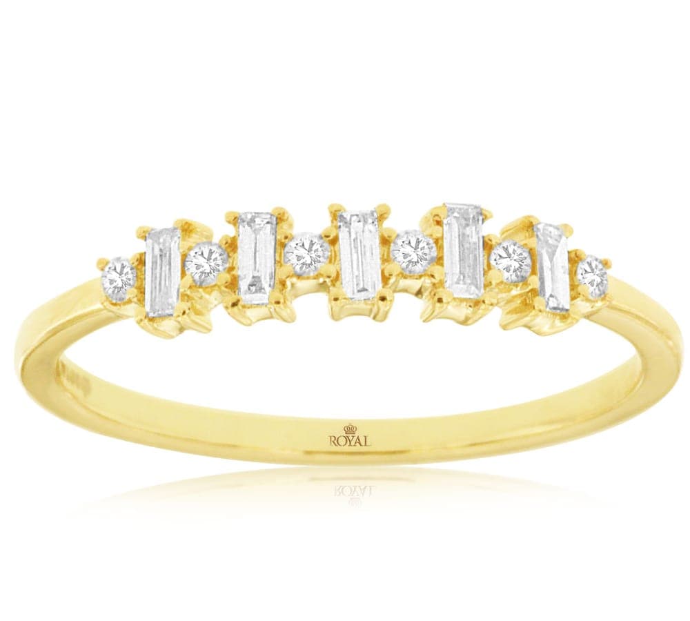 Baguette and Round Diamond Ring
