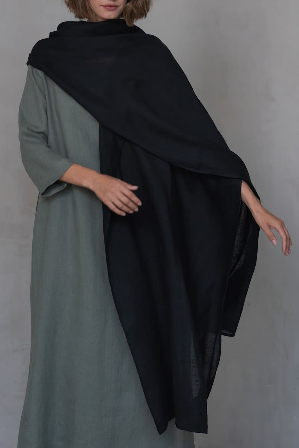 Black Gauze Linen Scarf - thumbnail 8