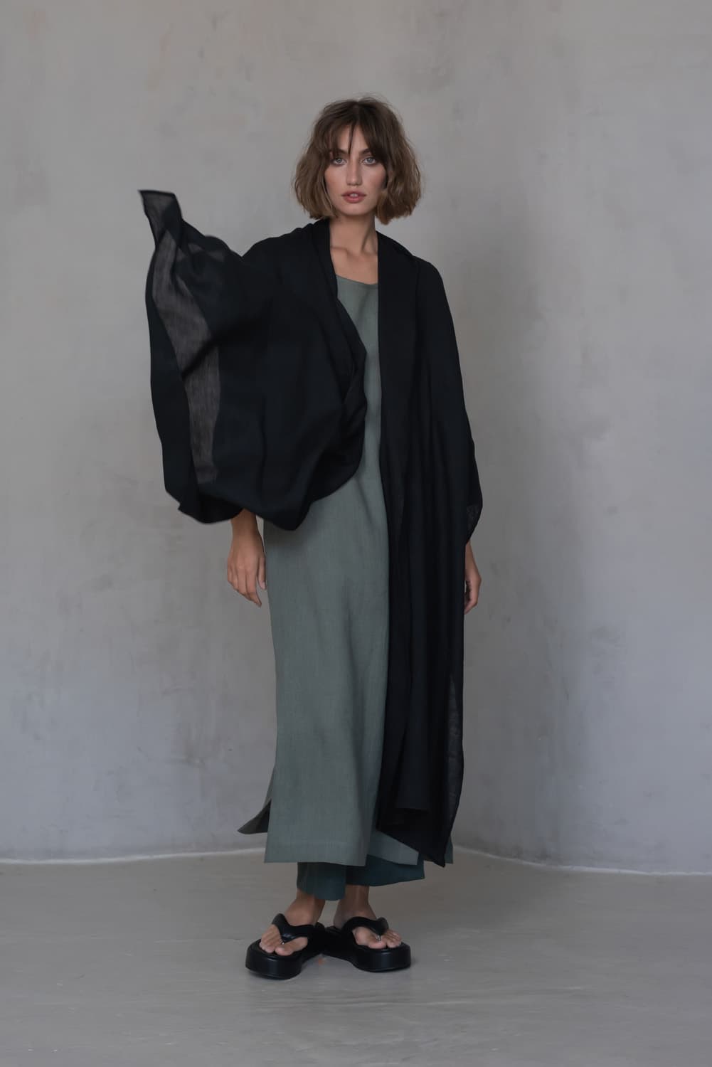 Black Gauze Linen Scarf - thumbnail 9