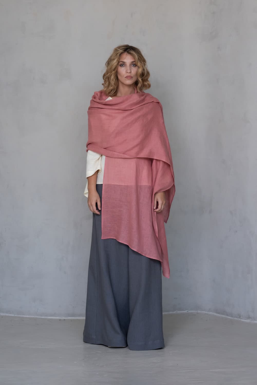 Coral Gauze Linen Scarf - thumbnail 2