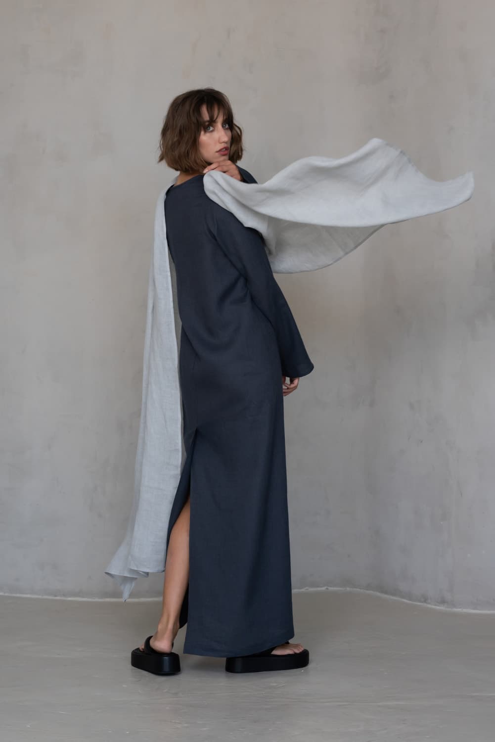 Light Blue Gauze Linen Scarf - thumbnail 3