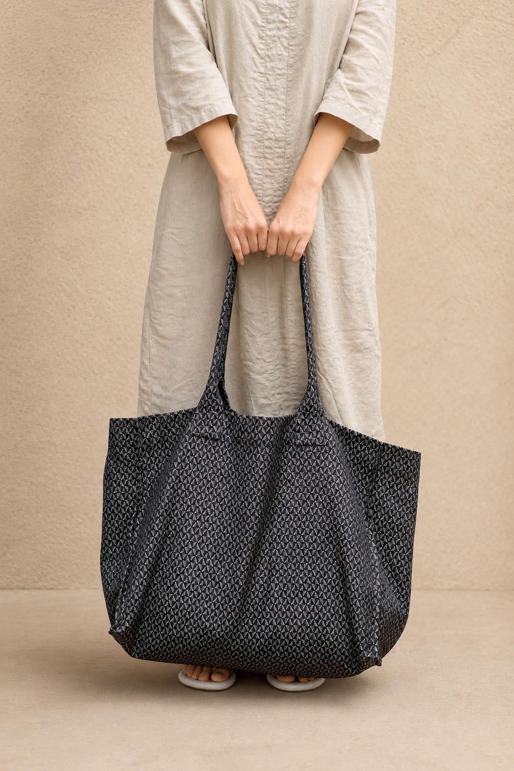 Large Linen Tote Bag - thumbnail 2