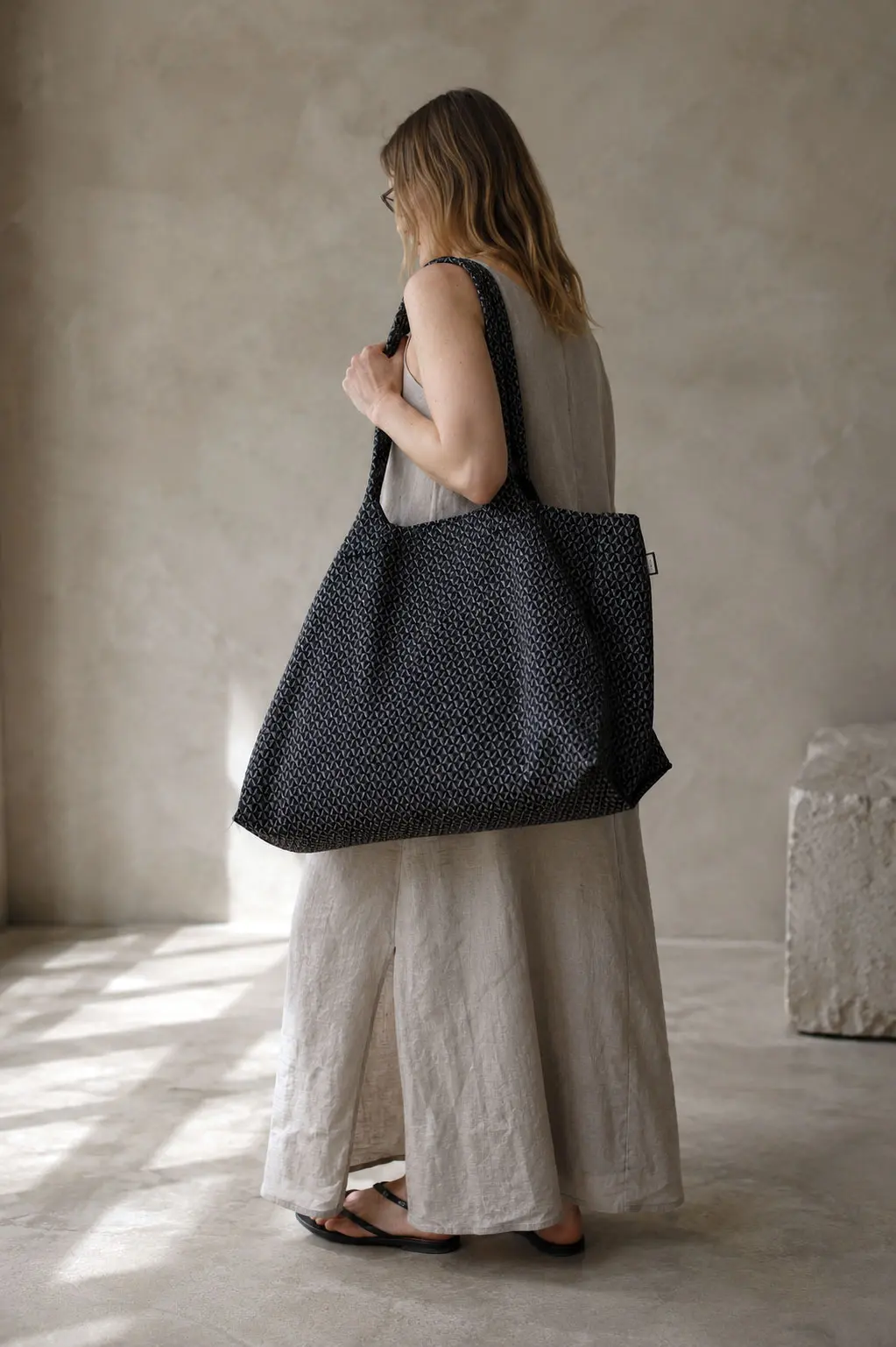 Large Linen Tote Bag - thumbnail 5