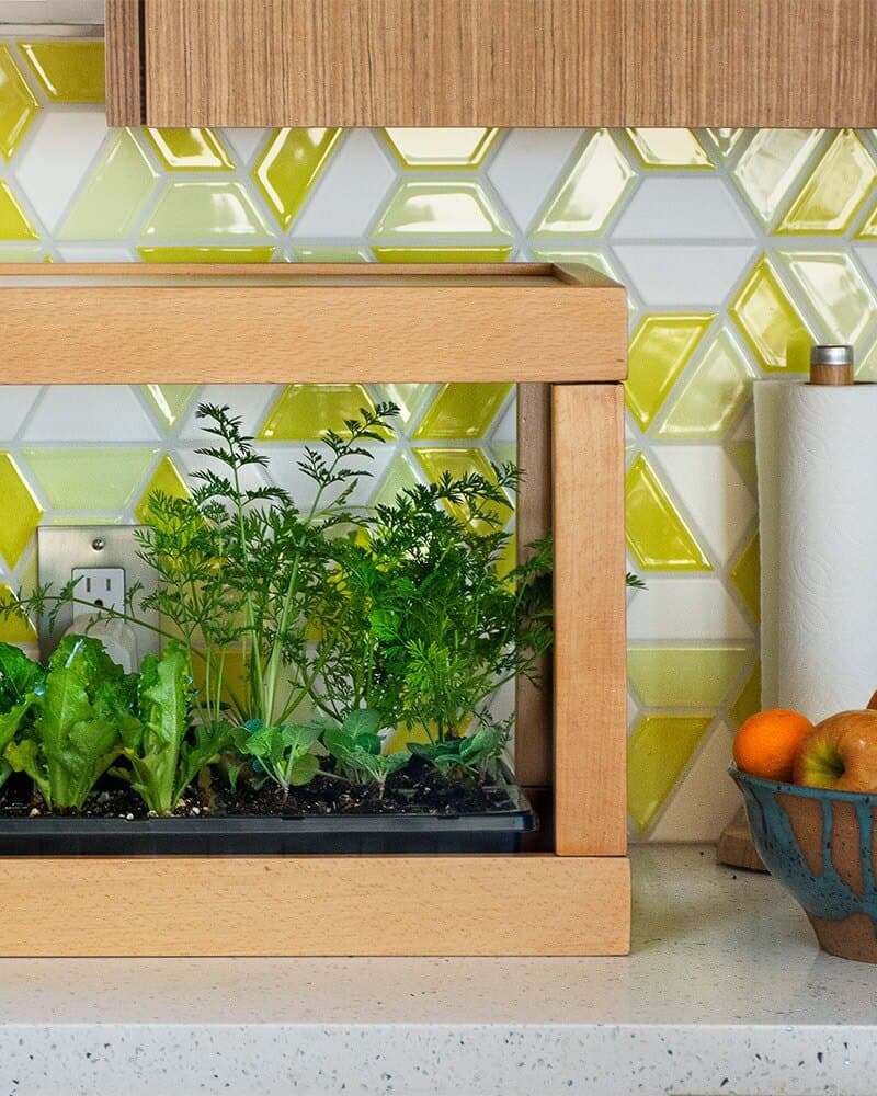 Indoor LED Herb Garden - thumbnail 3