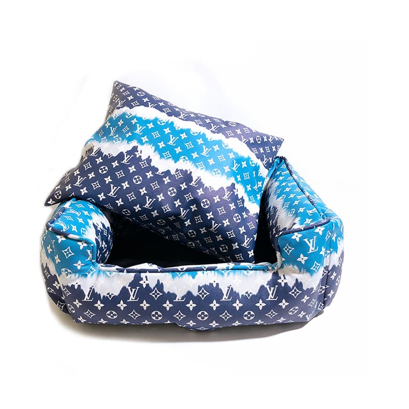 Pawtton Love Luxury Designer Dog Bed - thumbnail 3