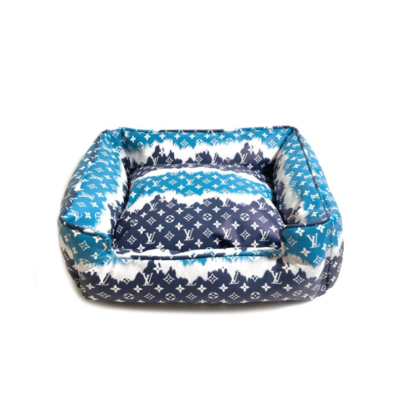 Pawtton Love Luxury Designer Dog Bed - thumbnail 8