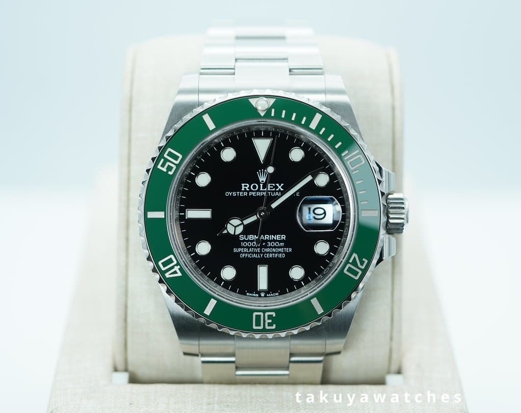 Rolex 126610LV SUBMARINER 41 GREEN MARK 1 BEZEL BLACK DIAL 2023 WARRANTY FULL SET