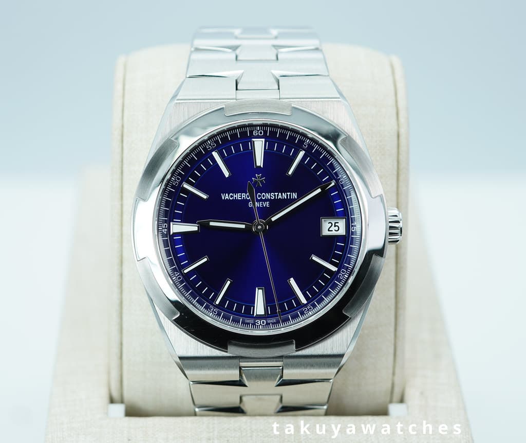 Vacheron CONSTANTIN OVERSEAS 4520V STAINLESS STEEL BLUE DIAL 2025 WARRANTY FULL SET